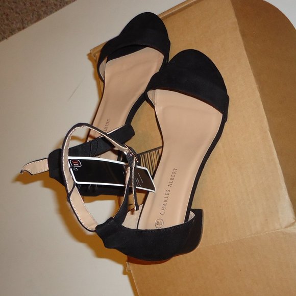 Charles Albert Black Women's Sandals - Picture 10 of 14